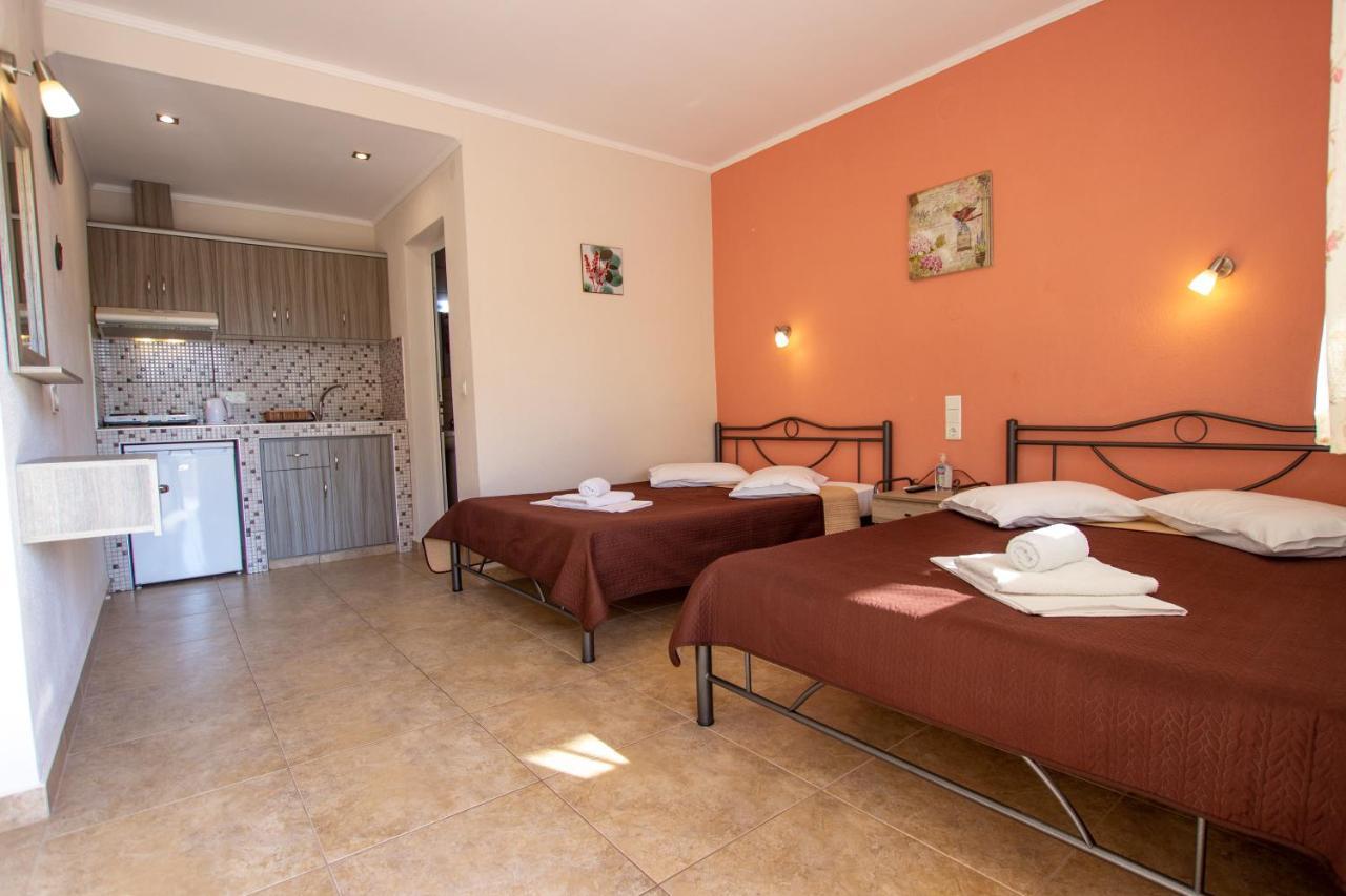 Babis House Apartment Nea Vrasna Bagian luar foto